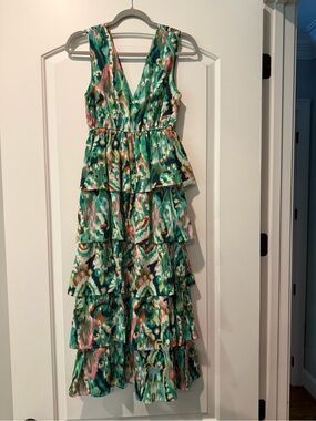 TCEC Green Multi-Color Tiered V-Neck Maxi Dress